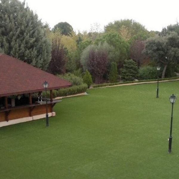 CESPED ARTIFICIAL 22 mm 2x4 m